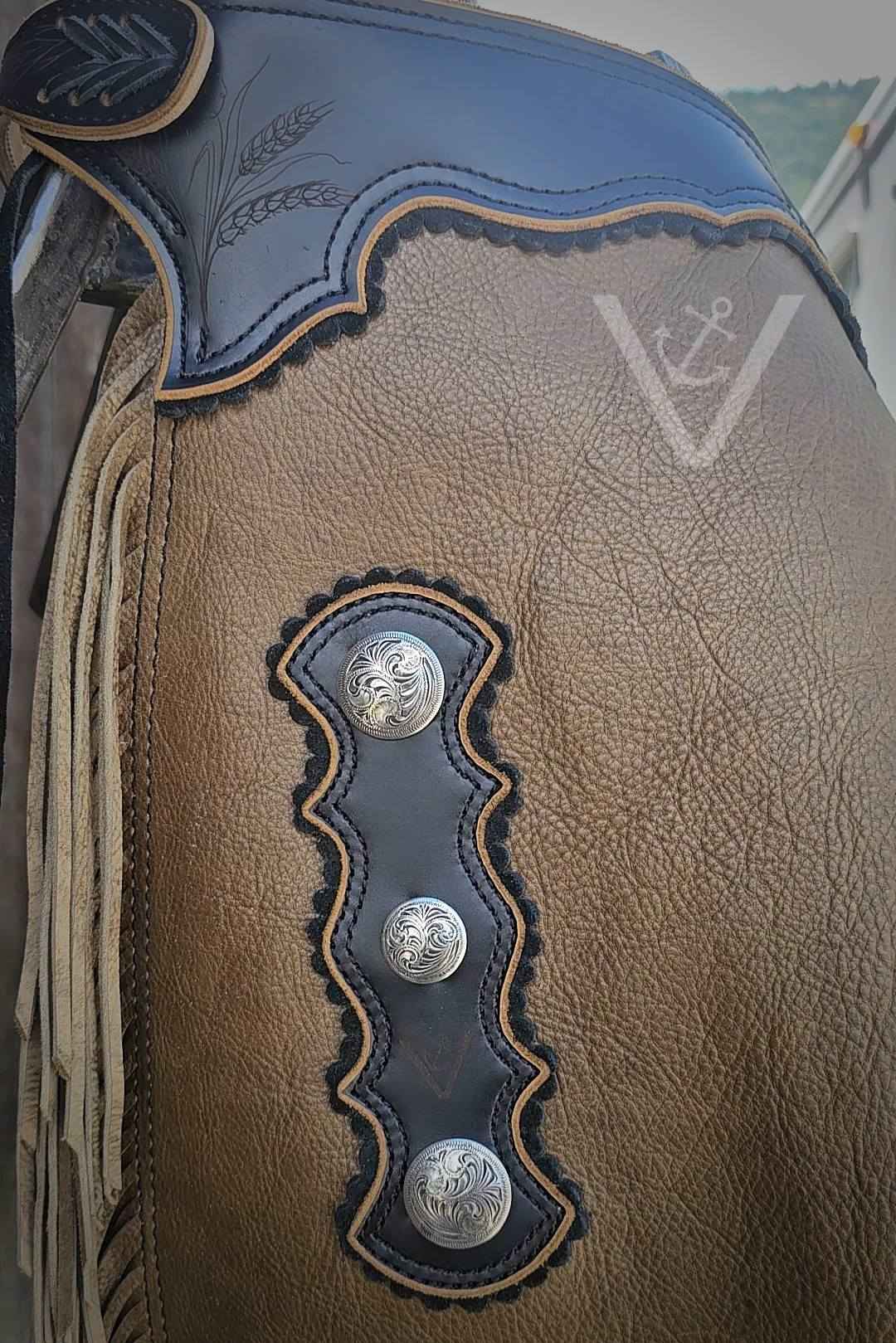 'Classic' Round Bottom Chaps