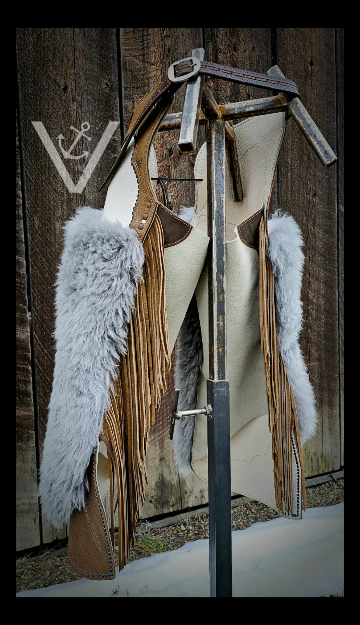 Okanagan Bell chaps - 'Silver Bells'