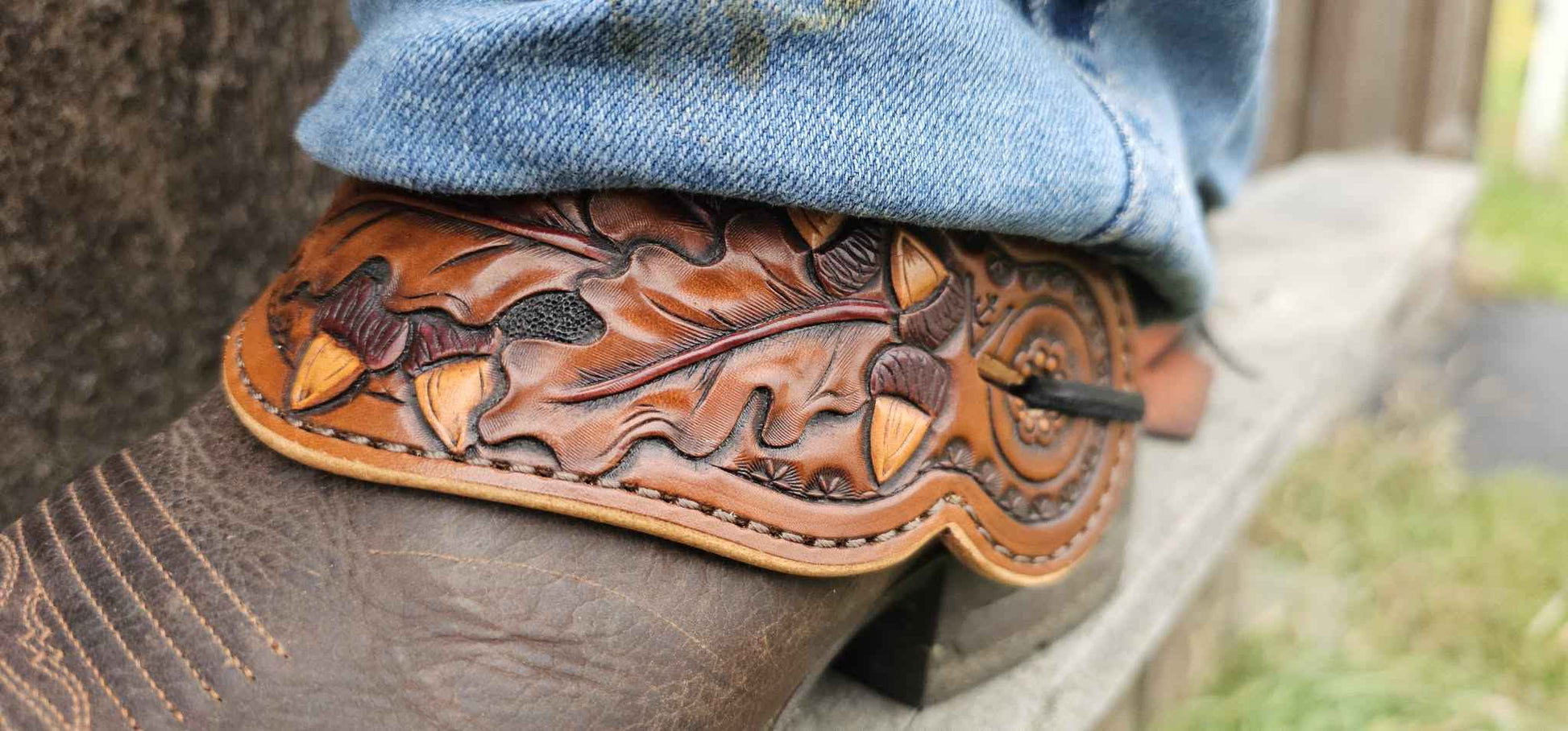Spur Straps - Acorn and Oak